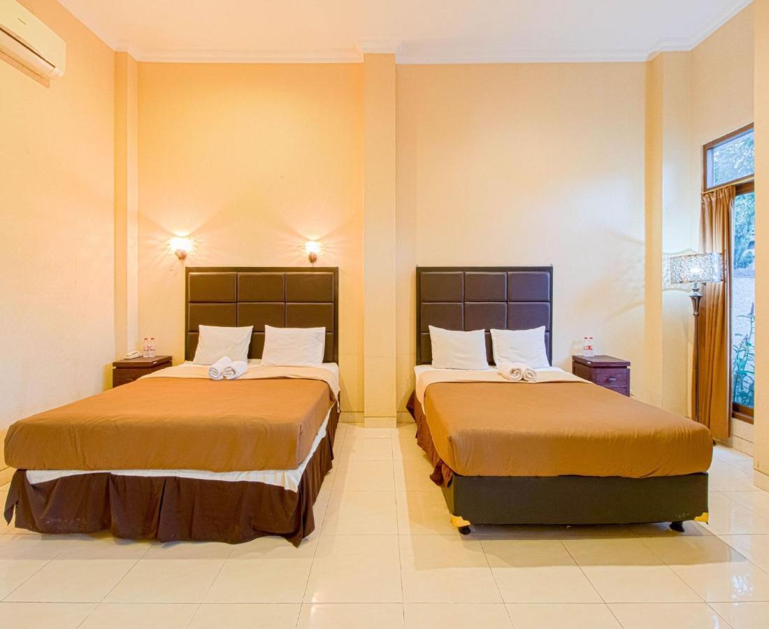 יוגיאקרטה D'Talent Hotel מראה חיצוני תמונה