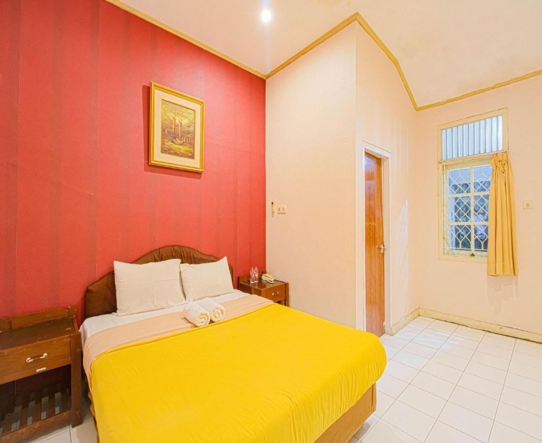 יוגיאקרטה D'Talent Hotel מראה חיצוני תמונה