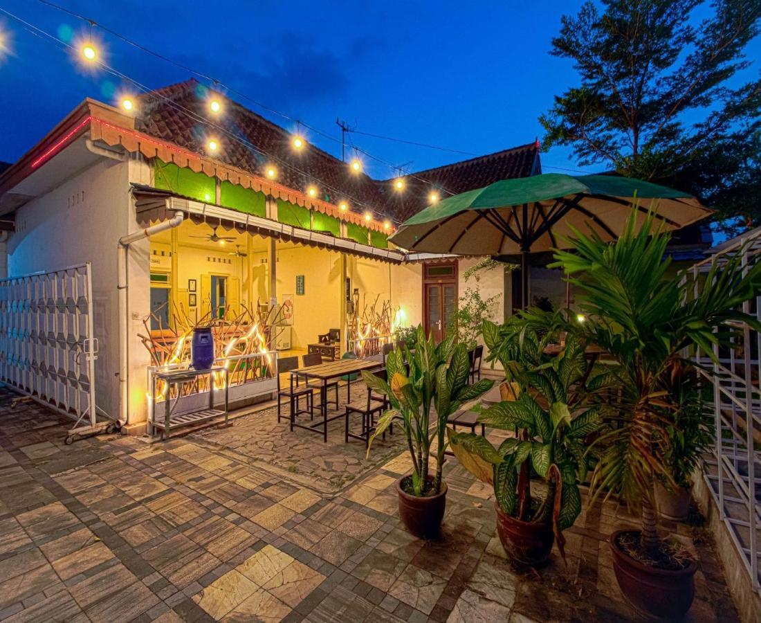 יוגיאקרטה D'Talent Hotel מראה חיצוני תמונה