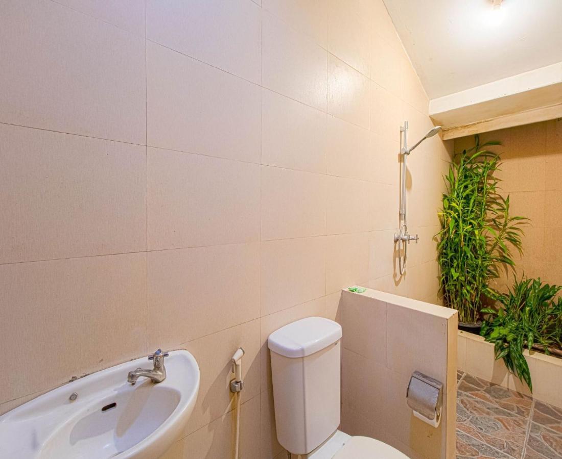 יוגיאקרטה D'Talent Hotel מראה חיצוני תמונה