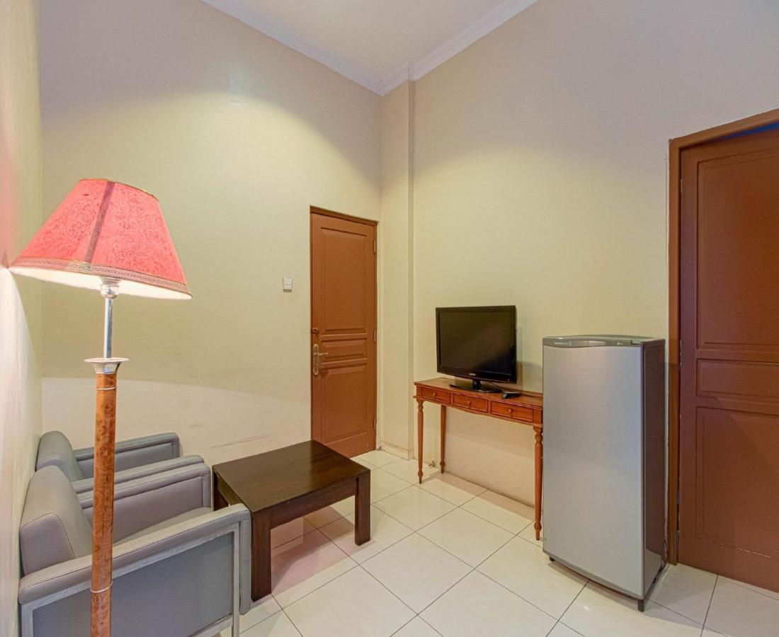 יוגיאקרטה D'Talent Hotel מראה חיצוני תמונה