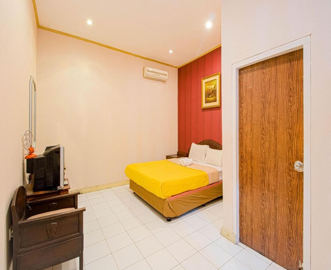 יוגיאקרטה D'Talent Hotel מראה חיצוני תמונה