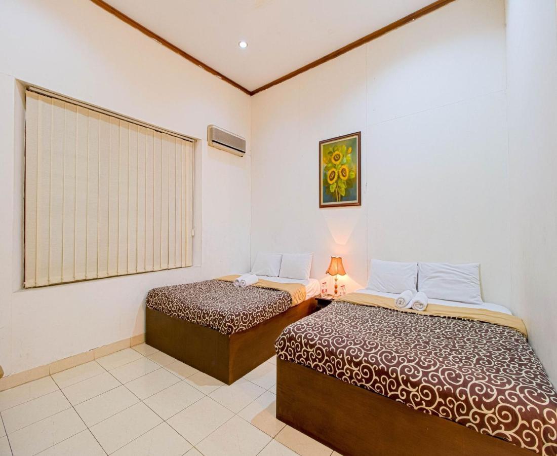 יוגיאקרטה D'Talent Hotel מראה חיצוני תמונה