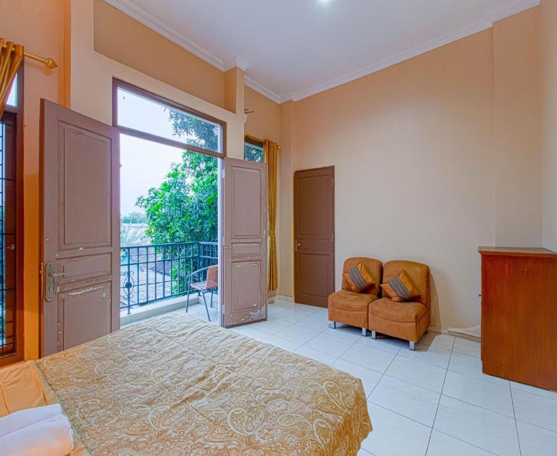יוגיאקרטה D'Talent Hotel מראה חיצוני תמונה