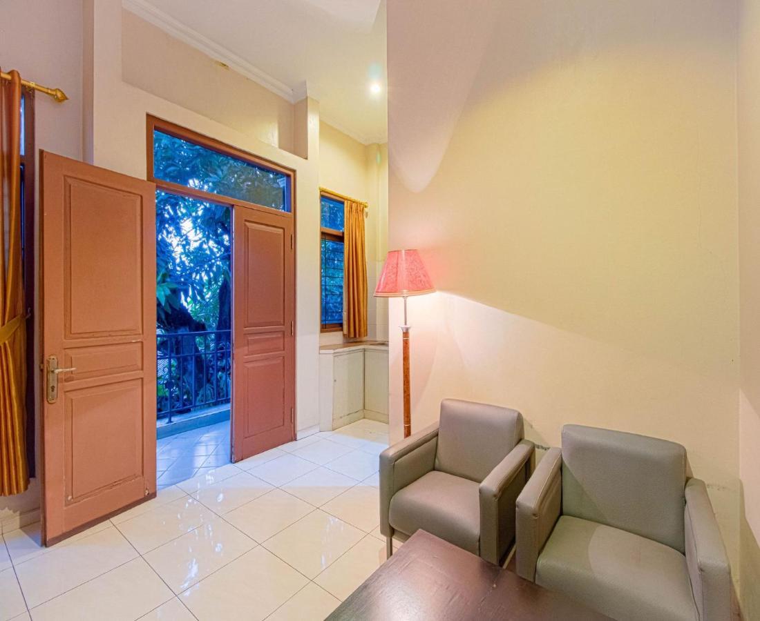 יוגיאקרטה D'Talent Hotel מראה חיצוני תמונה
