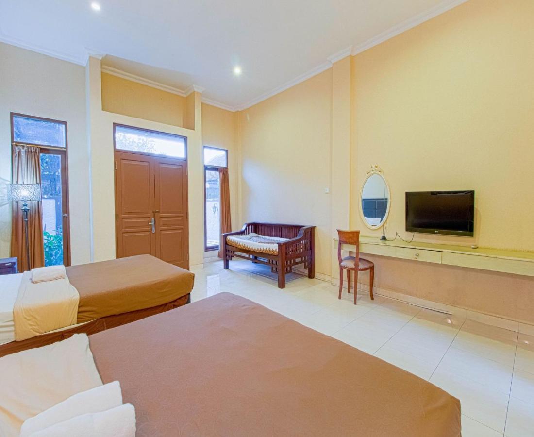 יוגיאקרטה D'Talent Hotel מראה חיצוני תמונה